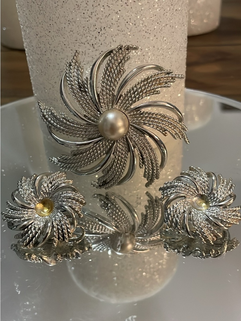 Sarah Coventry ‘Silvery Sunburst’
